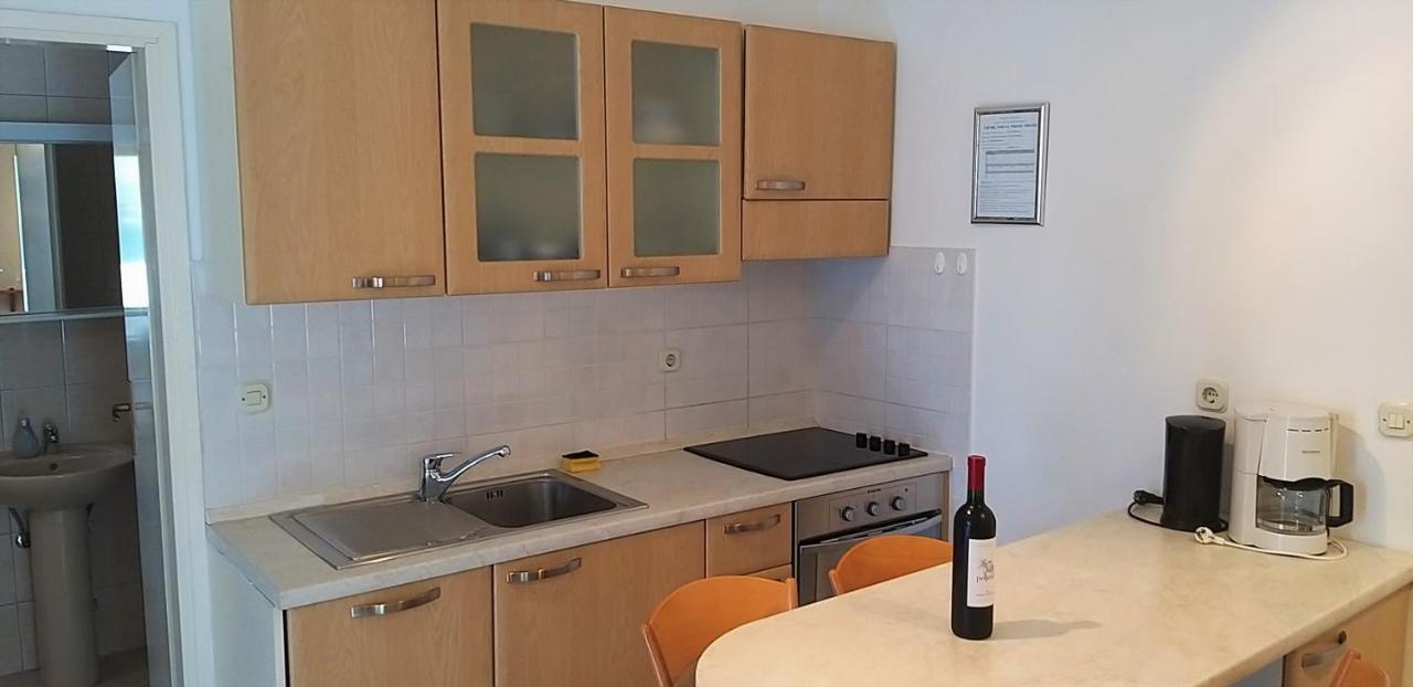 Apartments Lena Подгора Екстер'єр фото